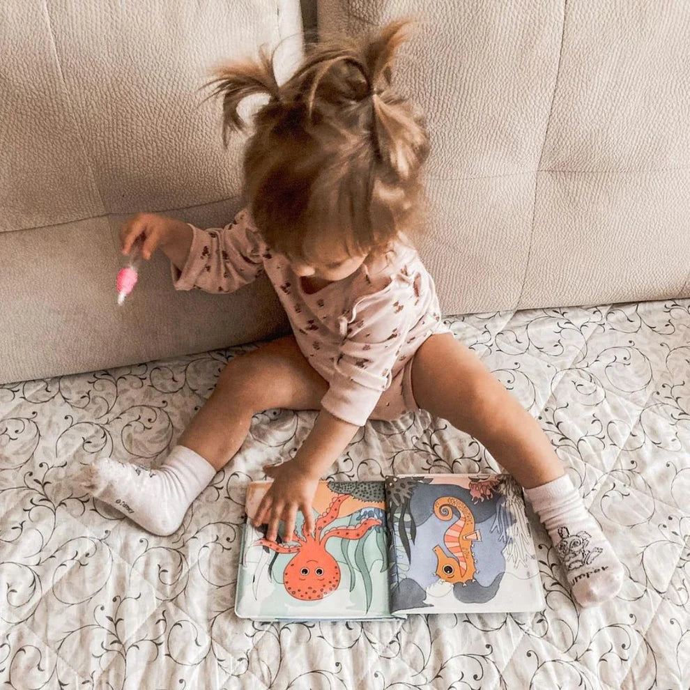 AquaColor™ - Bath Color Book