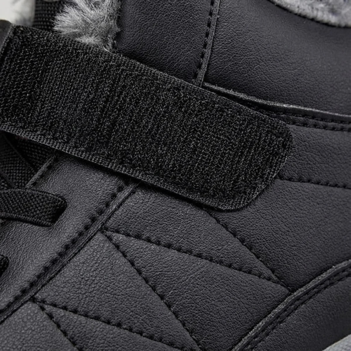 FrostFit™ – Thermische comfortschoenen voor koude en natte dagen